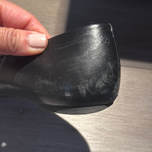 Tory Burch Black Leather Women's Flats - Picture 5 of 10